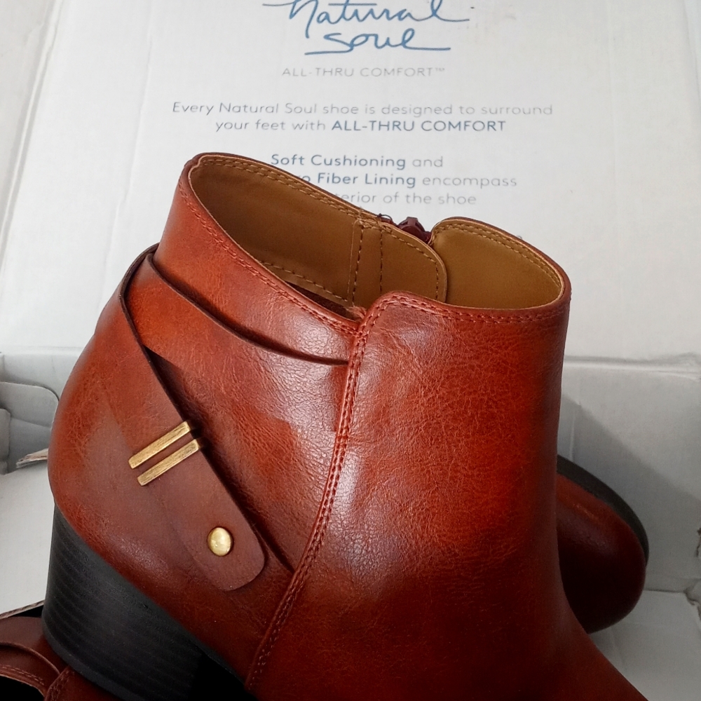 Brown natural soul shoe New